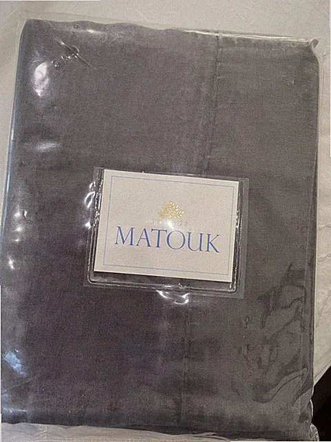 $278 Matouk Portugal NWT 1pc Cal King Fitted 17” Linen 100% Anthracite (14) SOLD
