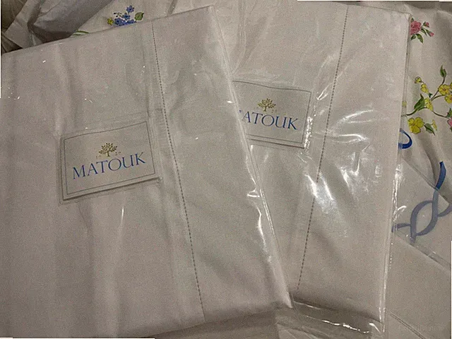 $450 Matouk Italy New 2pc Euro Shams 600TC Sateen White Hemstitch Nocturne