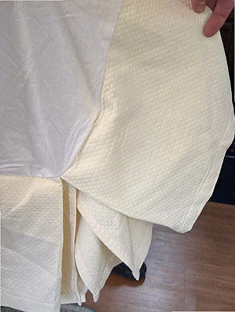 Matouk Diamond Pique Ivory King Tailored Bed skirt 9 1/4” Drop