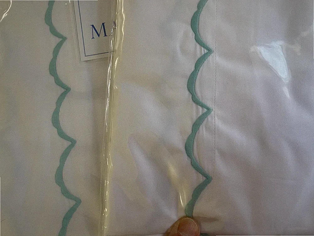 Matouk India New (2pc) King Shams Bright Aqua Scallop 350TC Percale