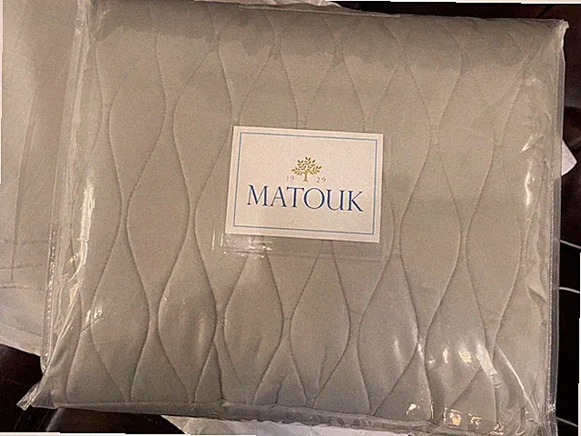 Matouk Italy New 1pc F/Q Quilt Celine 600TC Cotton Sateen Silver Grey (2) SOLD