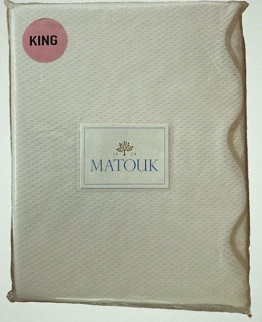 MATOUK~Lanai~Pique King Coverlet~WHITE With TAN Scalloped Trim~064NM~made in USA