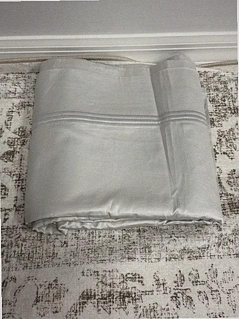 Matouk M139 Bel Tempo Nocturne full/queen flat sheet silver Display W/def