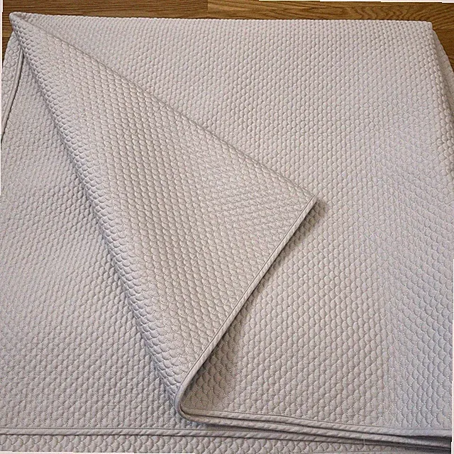 Matouk Pearl Egyptian Cotton Quilted Coverlet Silver 91" x 94”