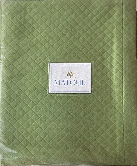 Matouk~Petra~Full/Queen Coverlet~Cotton~Grass Green~Spring~St Patrick~ MSRP $495