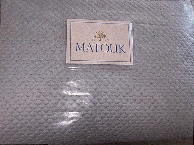 Matouk Queen Matelasse Coverlet Quilt Alba Light Blue Nocturne 600 tc New