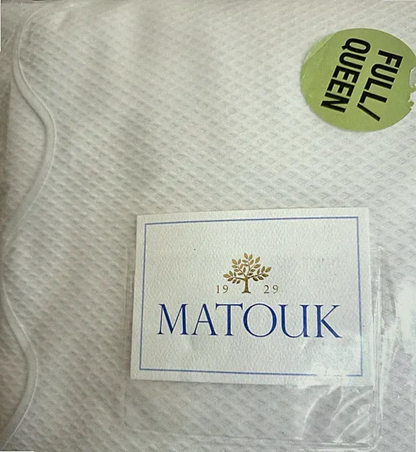 NEW Matouk Coverlet Lanai White White Cotton Scallops - FULL / QUEEN
