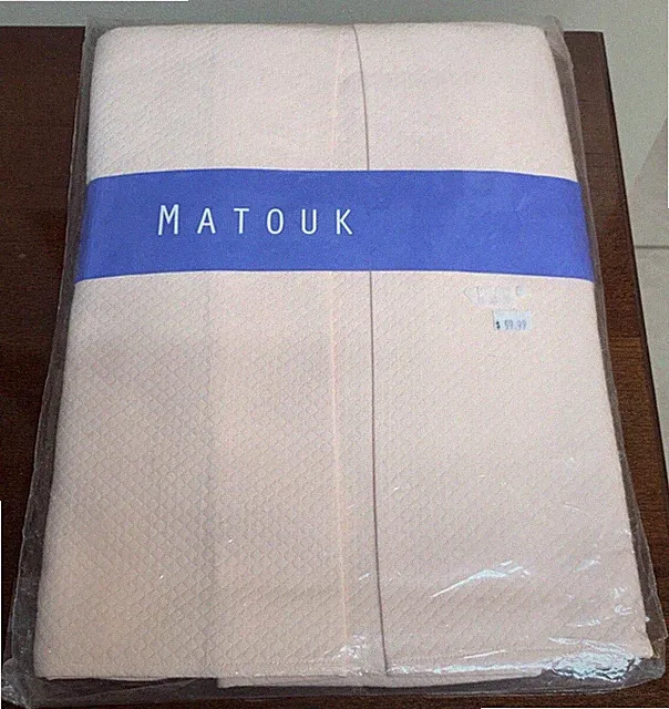 New Matouk Diamond Pique Peach Twin Tailored Dust Ruffle Bed Skirt 15" Drop
