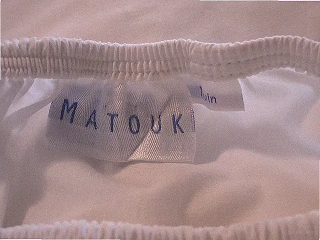 Two Matouk Twin Positano White Fitted Sheets 200 Thread Egyptian Cotton Blend